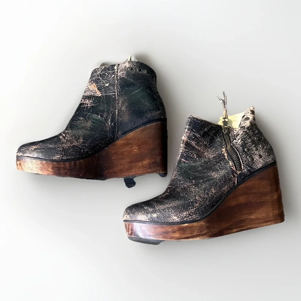 BED STU Cobbler Series Ghent Distressed Studded Ankle Boots Women's Size 9 - Picture 5 of 9